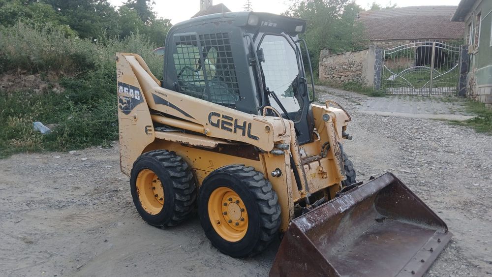 Mini încărcător gehl  4640 turbo 60 Hp