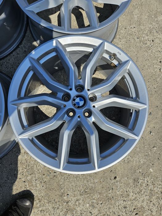 Vând jante BMW r19 X5 G05 X6 G06