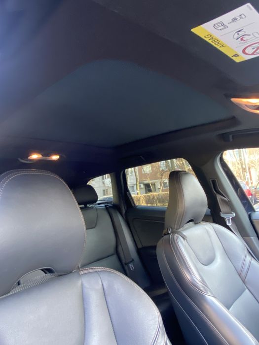 Volvo XC60 ,2.0L, 190cp automata