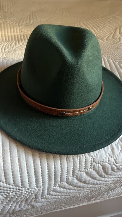 Продаю фетровые шляпы
