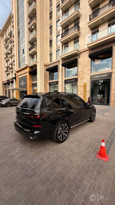 Bmw x7 xDrive40i full