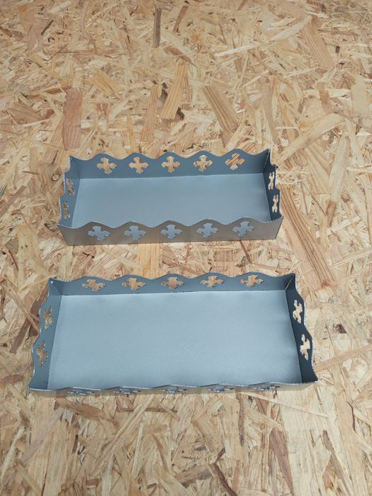 Mobilier metalic