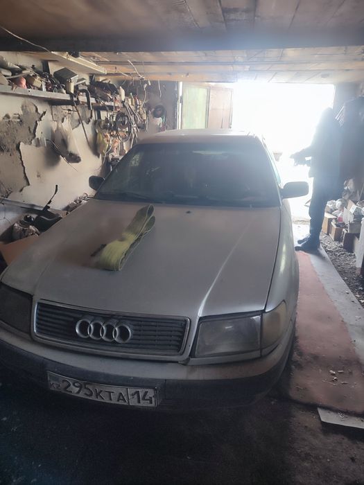 Продам Ауди С4 .