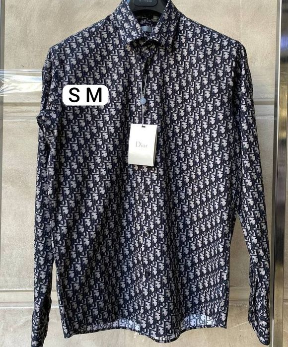 Cămașă bărbați, pe stoc