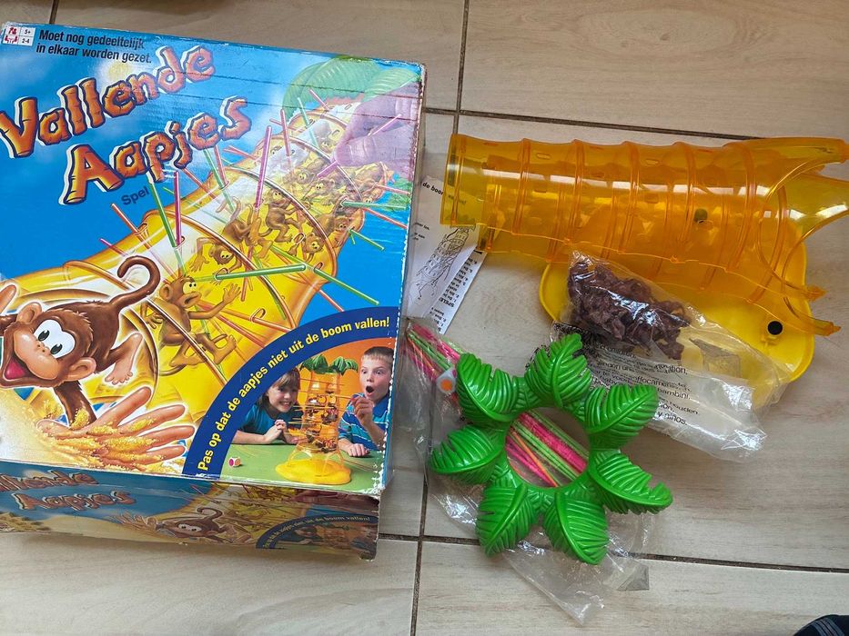 Голям лот от 8 броя детски настолни игри