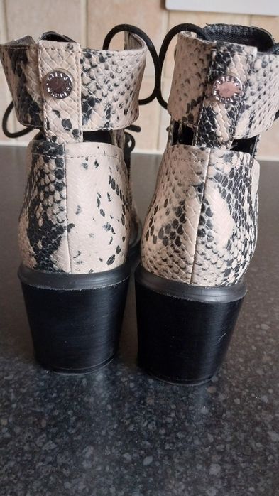 Steve Madden Botine Piele Sarpe Noi