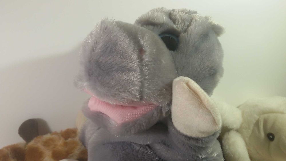 Лот 4 кукли за ръце