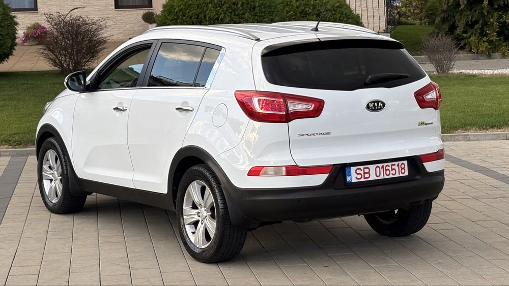 KIA Sportage 2012 — imagine 3