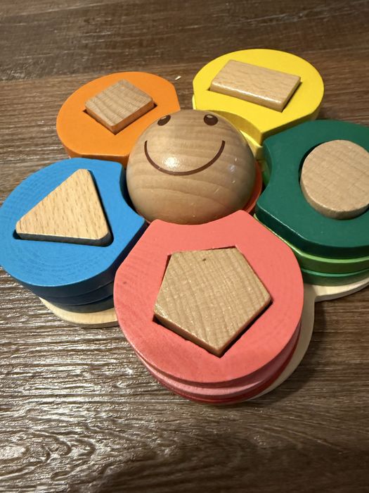 Продам пазлы и другое