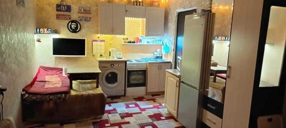 Продам 1-комнатную квартиру малосемейного типа