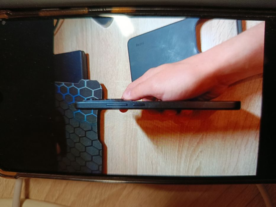 Продаю xiaomi redmi note 14 8/256gb черный