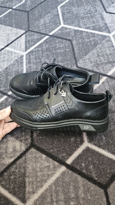 Продам туфли мужские