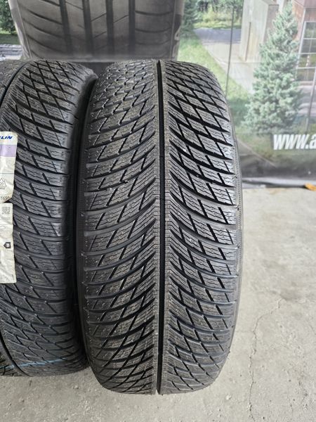 235/55/19 MICHELIN 2бр
