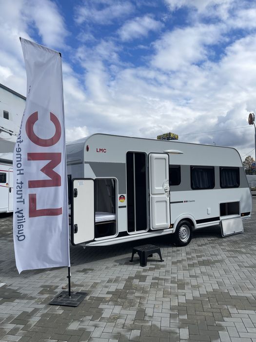 Rulota Lmc Sassino 470k/ 6 persoane/ noua/ premium/ 12 ani