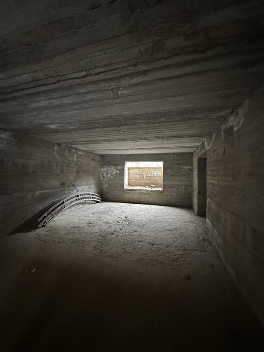 Уч кахромон Обод махалласида каропка сотилади