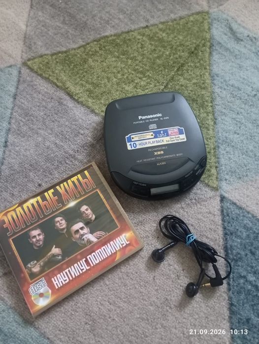 Плеер CD  Panasonic ретро. 90 ых