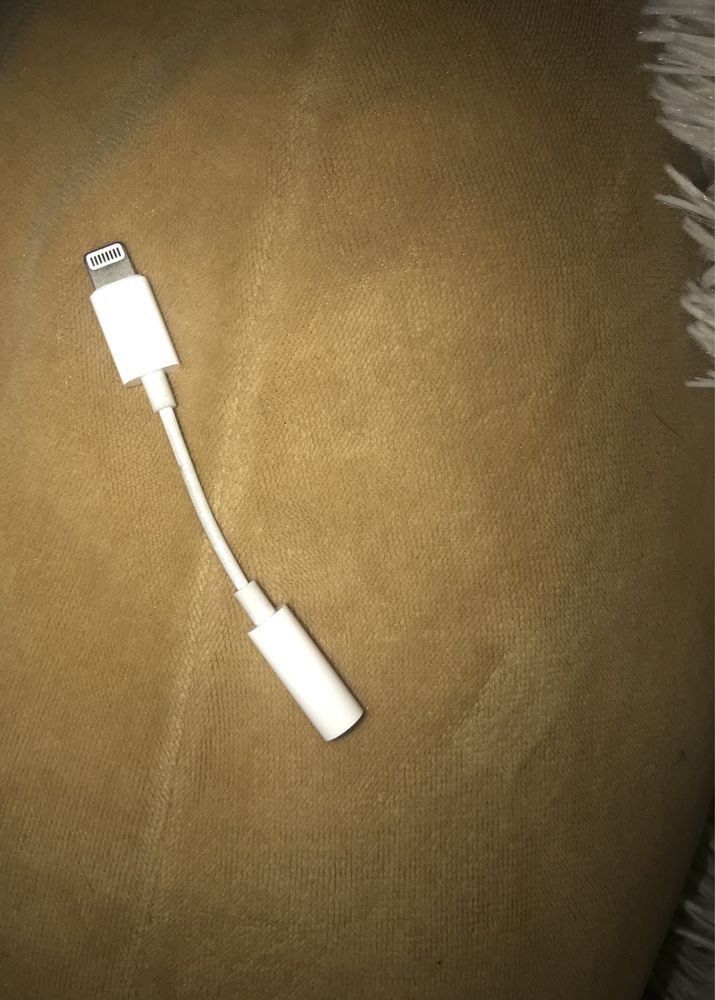 Apple lightning jack 3.5