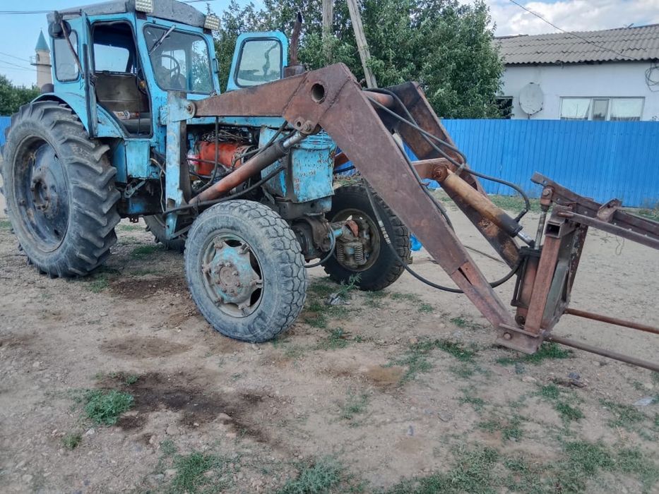 Продам трактор 40 есть кун стоит дозатор все кольцо новые