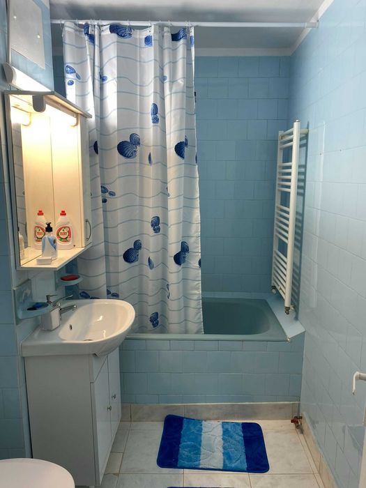 Închiriez apartament spațios cu 3 camere în Zona Soarelui, Timișoara