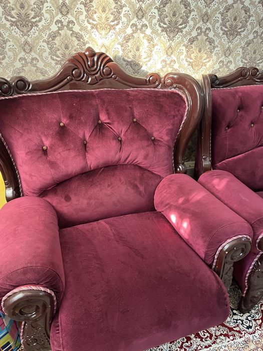 Продам диван 3 2 1 фото оригинал находиться в городе