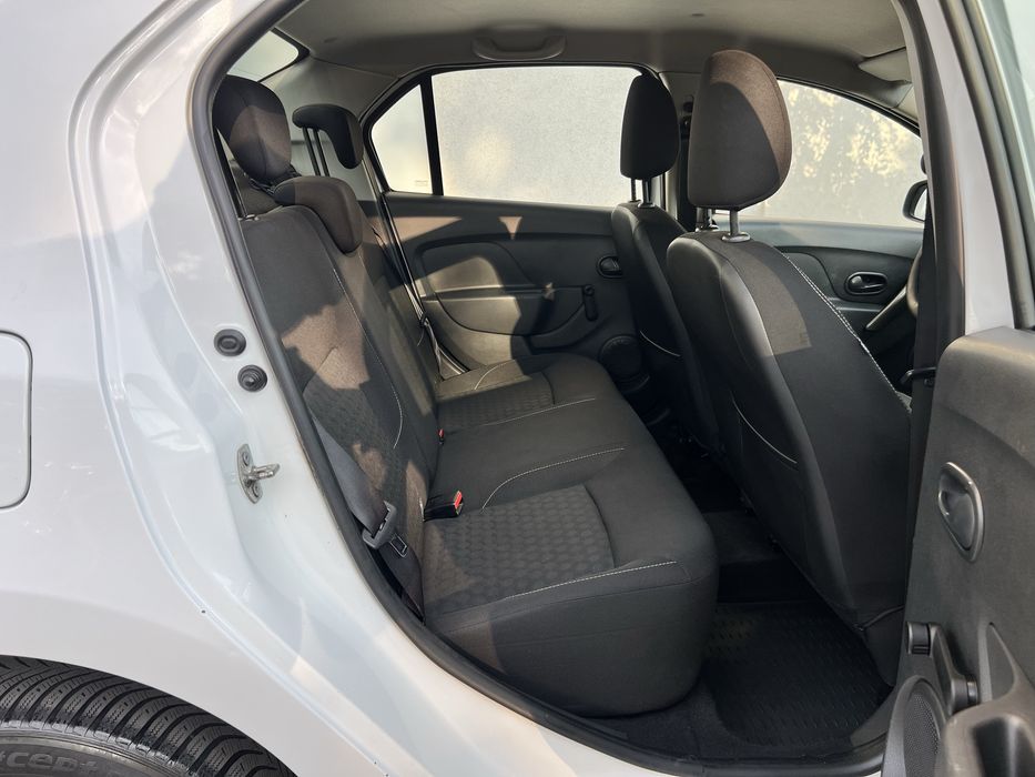 Dacia Logan 1.5 dCi 90 Cp EURO 6 An fab 2016 Navigatie Un Singur Propietar !