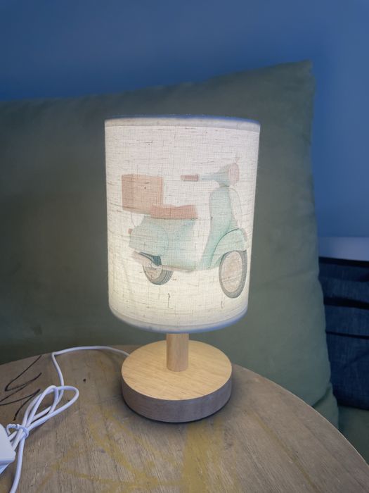 Нощна лампа с картинка веспа