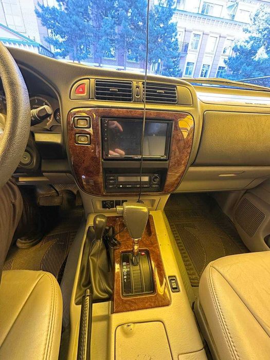 Nissan Patrol Y61