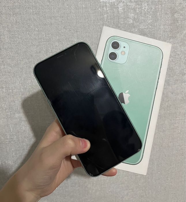 iPhone 11 64g Срочно продам!