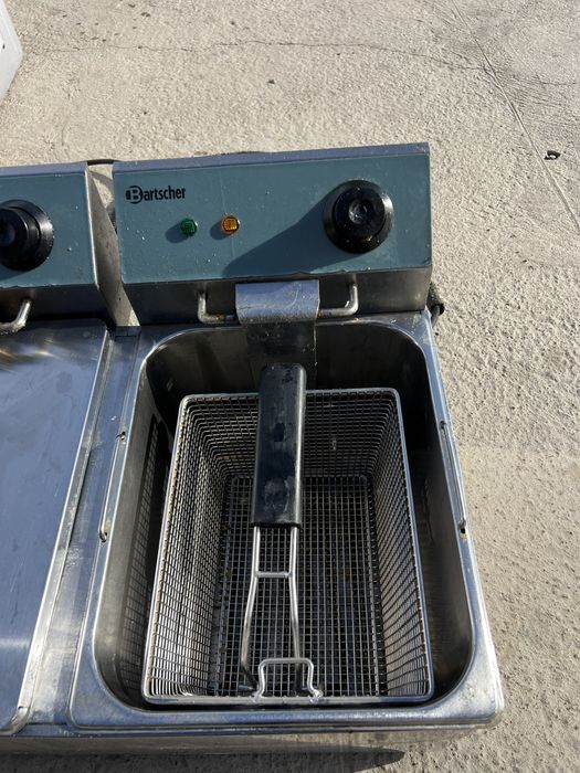 Фритюрница в хорошем состоянии