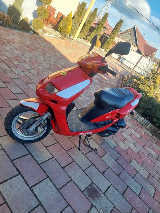 Vând Moped SYM GS 50 Ediția Michael Schumacher