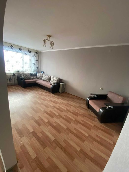 Продам 1 комнатную квартиру в районе ВВУ