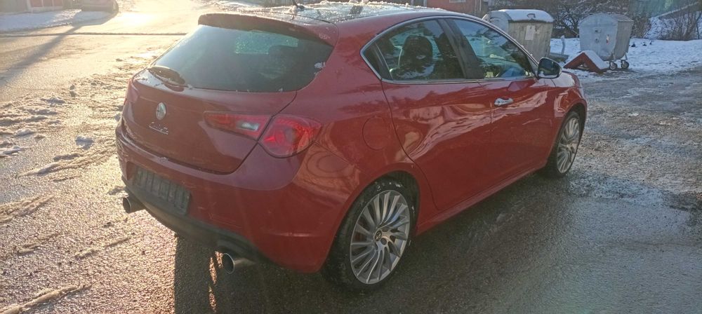 Alfa Romeo Giulietta на части