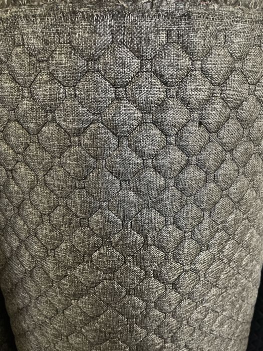 Usluga material, koja, qavish uskunasida gul tushirish