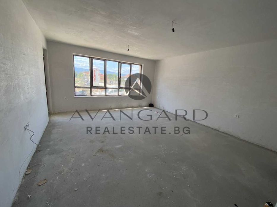 Продава се Двустаен апартамент в Пловдив, Остромила - 71 кв.м за 1198 €/кв.м - Снимка #1