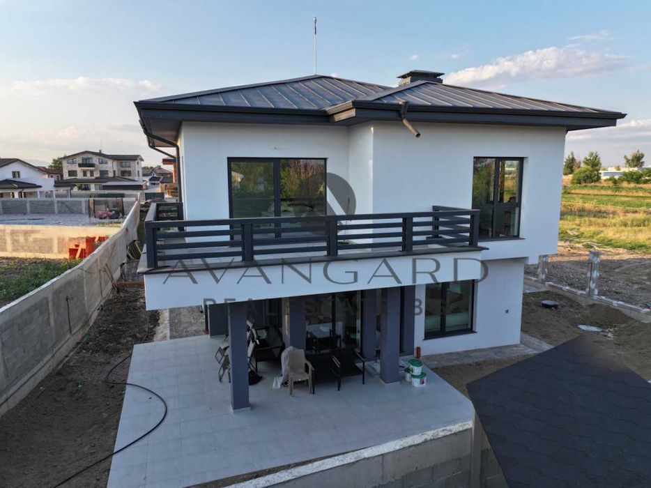 Продава се Къща в с. Радиново, Област Пловдив - 245 кв.м за 1245 €/кв.м - Снимка #7