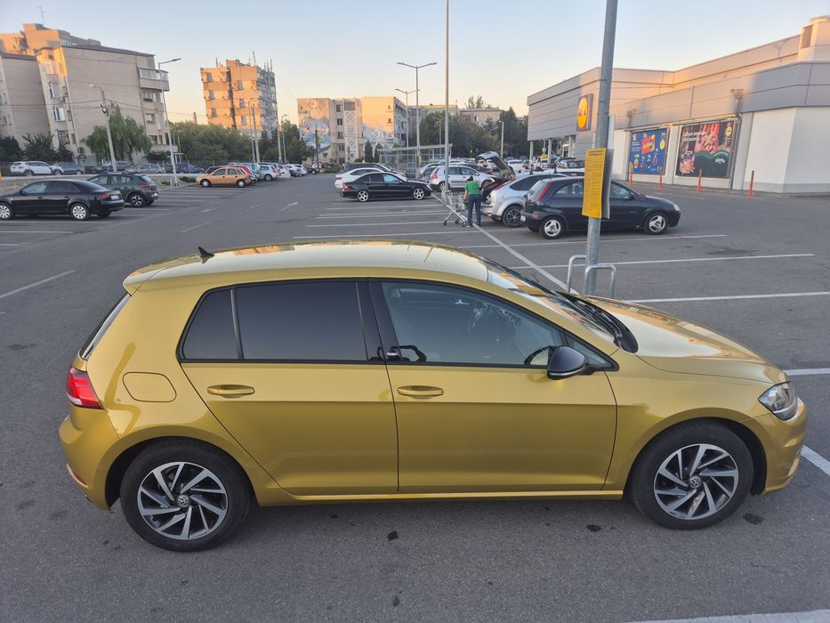 VOLKSWAGEN Golf 2018 — imagine 4