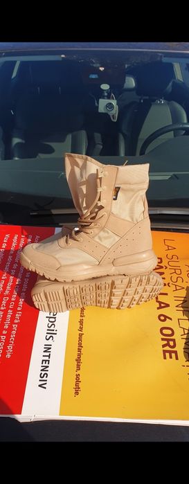 Bocanci desert vara combat 42