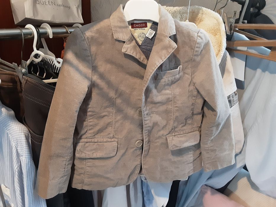 Пиджак на мальчика 1 - 2 годика, бархатный