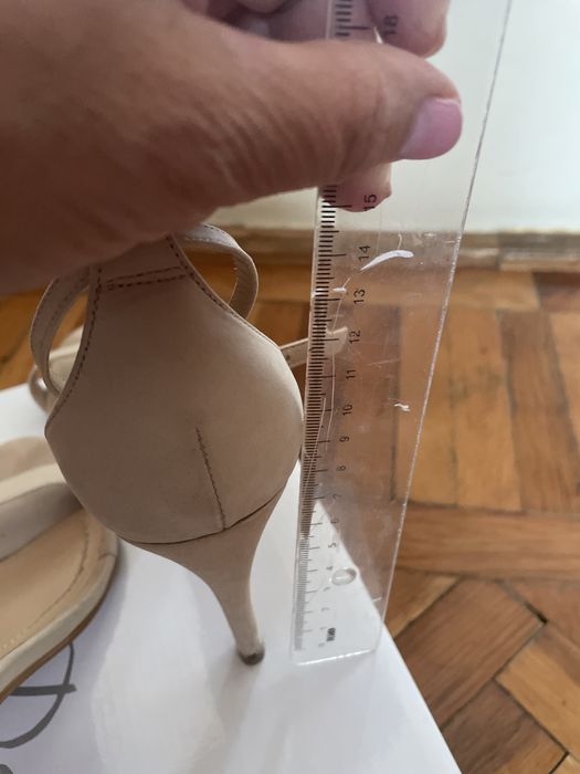 Sandale elegante finute