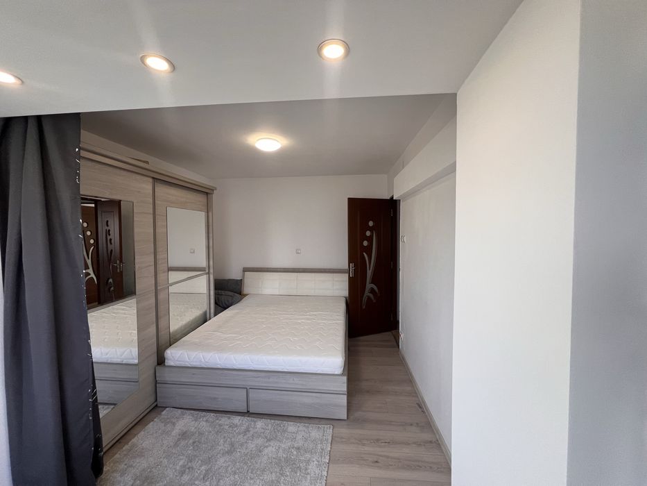 Apartament 3 camere, locație premium – faleză + vedere la Dunăre + garaj