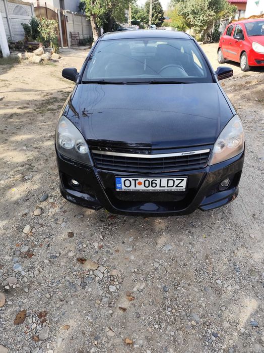 Vînd Opel Astra H GTC Irmscher edition