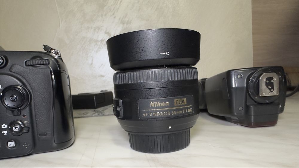 Никон д7200 с два обектива