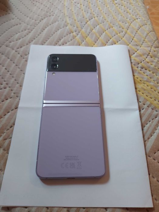 SAMSUNG Galaxy Z Flip3 G5