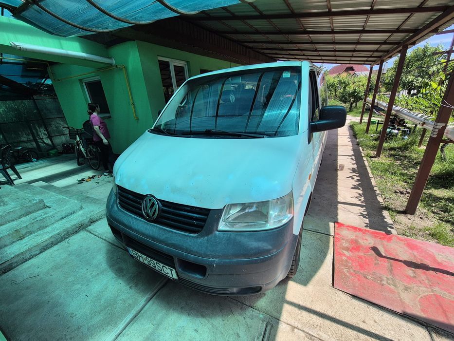 VOLKSWAGEN Transporter 2004