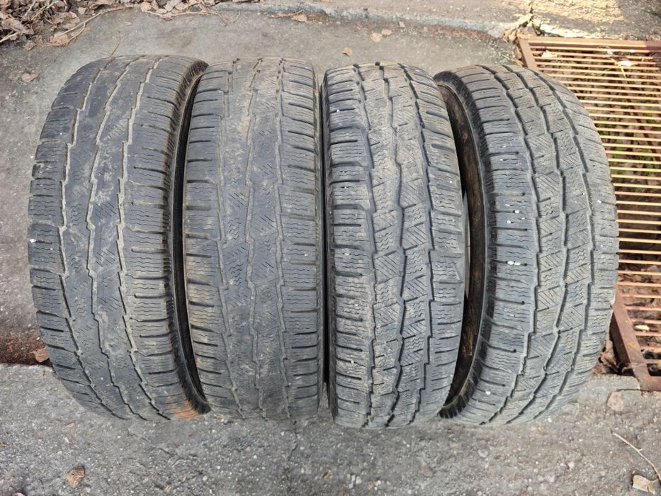 Anvelope iarna sh 4 x 225/75/16C Michelin Alpin, profil 5-7mm,DOT 2922