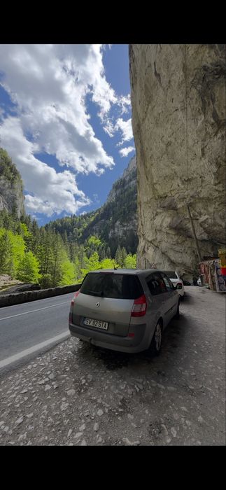 Renault Grand Scenic GPL  2.0 benzina automat 7 locuri ideala pentru familie/oras. Luxe Privilege