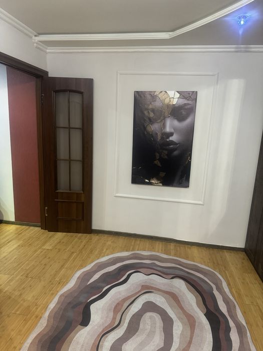 Сдаю 2 ком квартиру