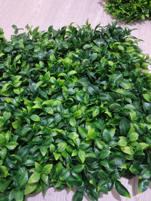 Sun'iy gazon, dekorativ gullar va tosiqlar sotiladi!
Yil bo'yi yashil