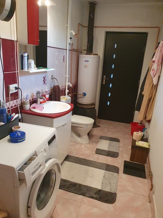 Proprietar vând casa