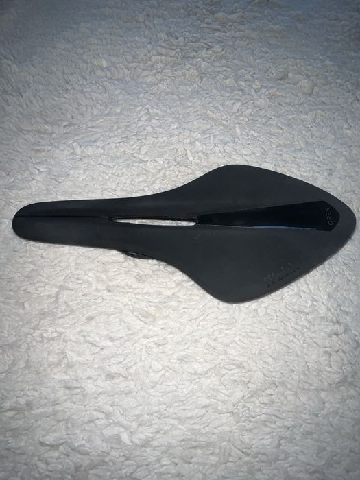 Saddle Sa Fizik Arione R1 OPEN Large, 142 mm